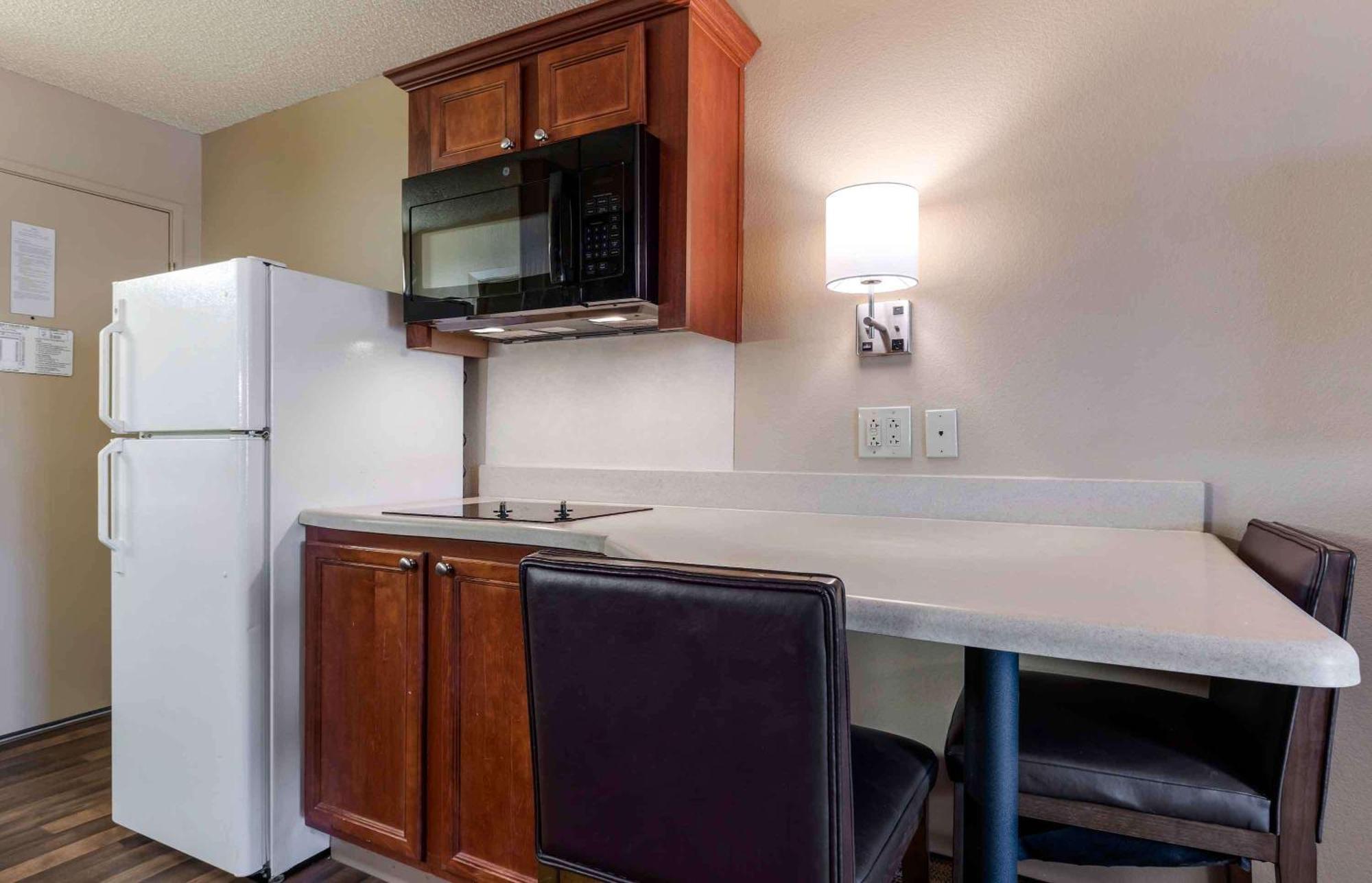 Extended Stay America Select Suites - Dallas - Ричардсън Екстериор снимка